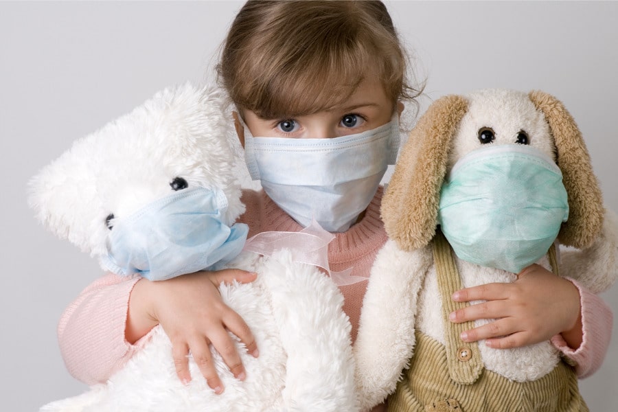 enfant malade masque contagion contamination