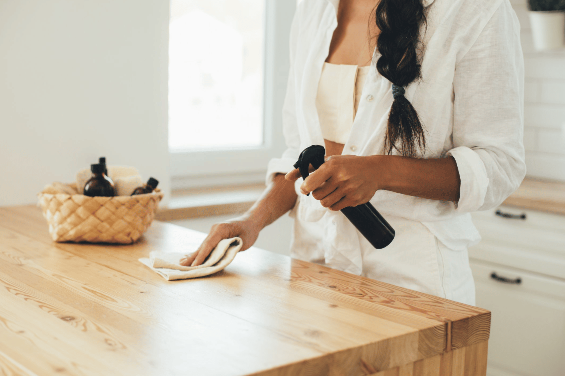Recette maison : le nettoyant écologique pour le bois