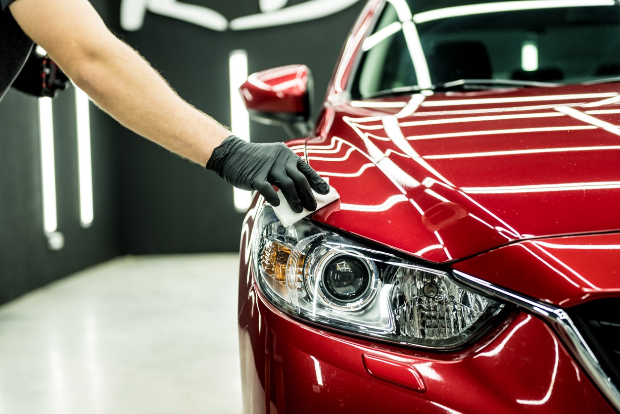 7 astuces de grand-mère faciles pour faire briller la voiture