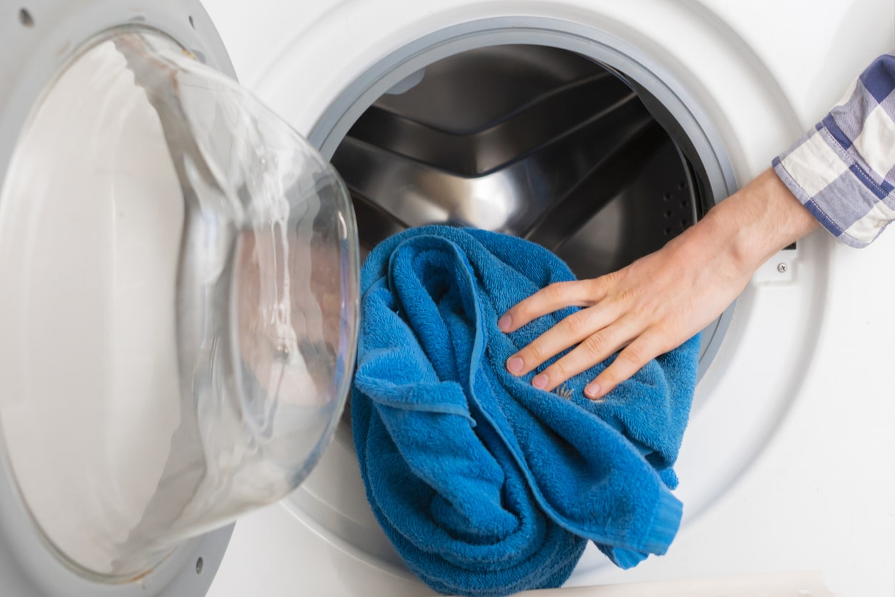 L’astuce pour faire sécher le linge… avec sa machine à laver !